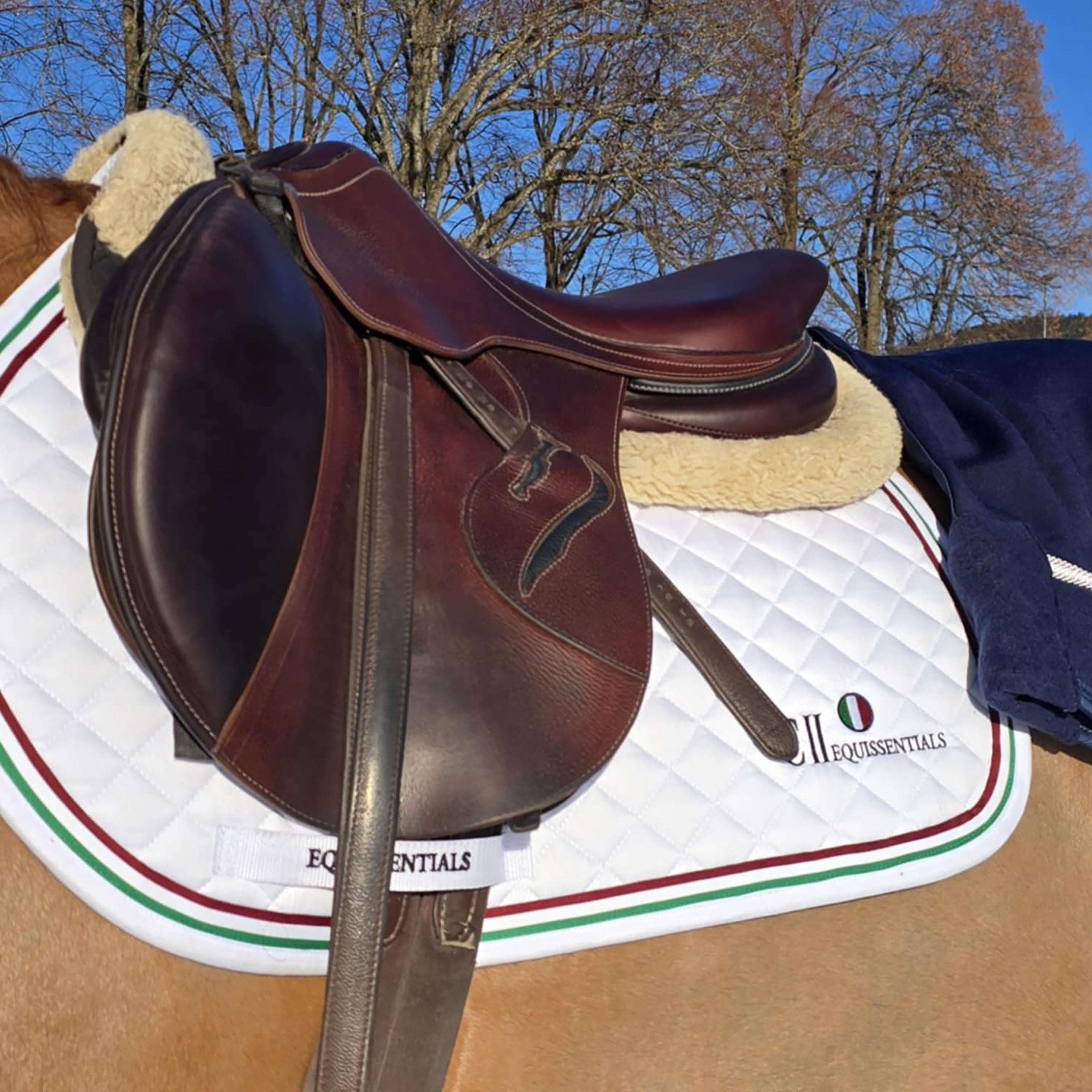 SORRENTO Jumping Saddle pad White (Optical White)