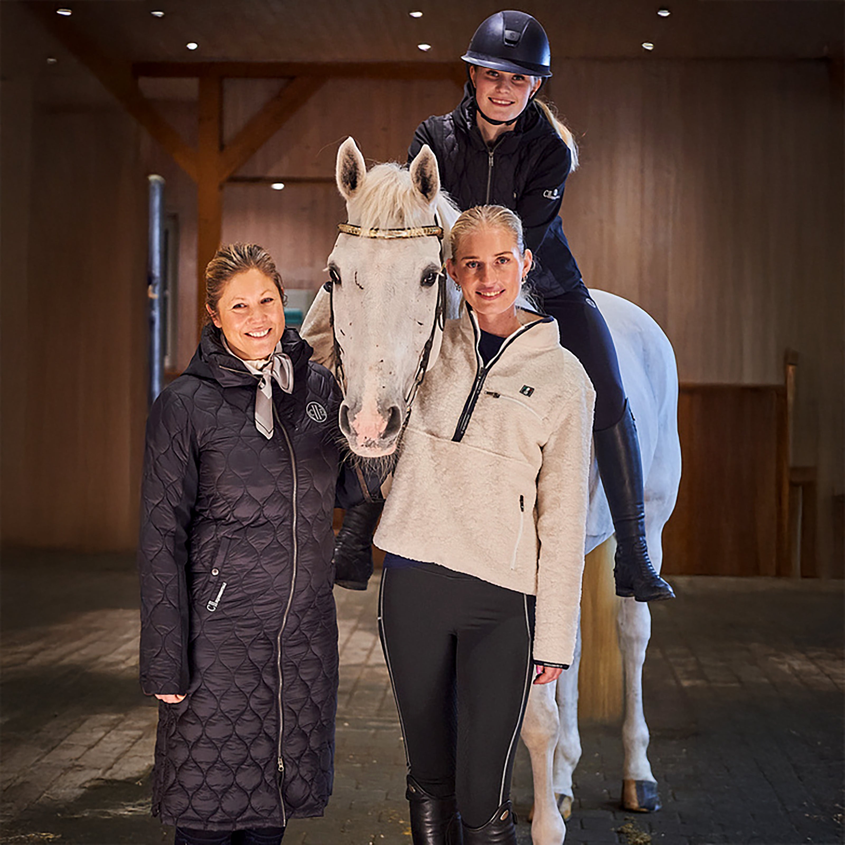 CAMARILLO  QUILTED LONG COAT Navy (Black Iris)