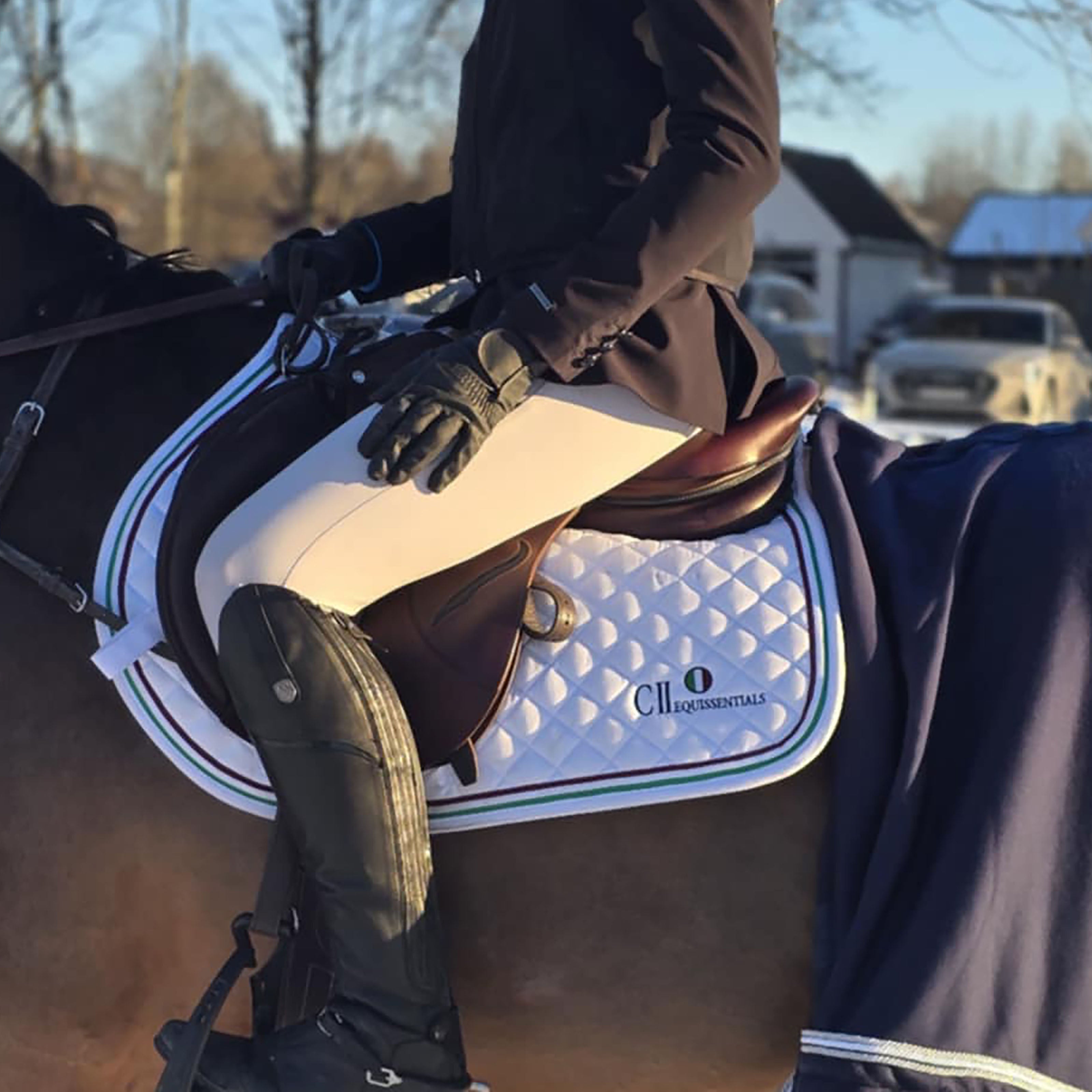 SORRENTO Jumping Saddle pad White (Optical White)