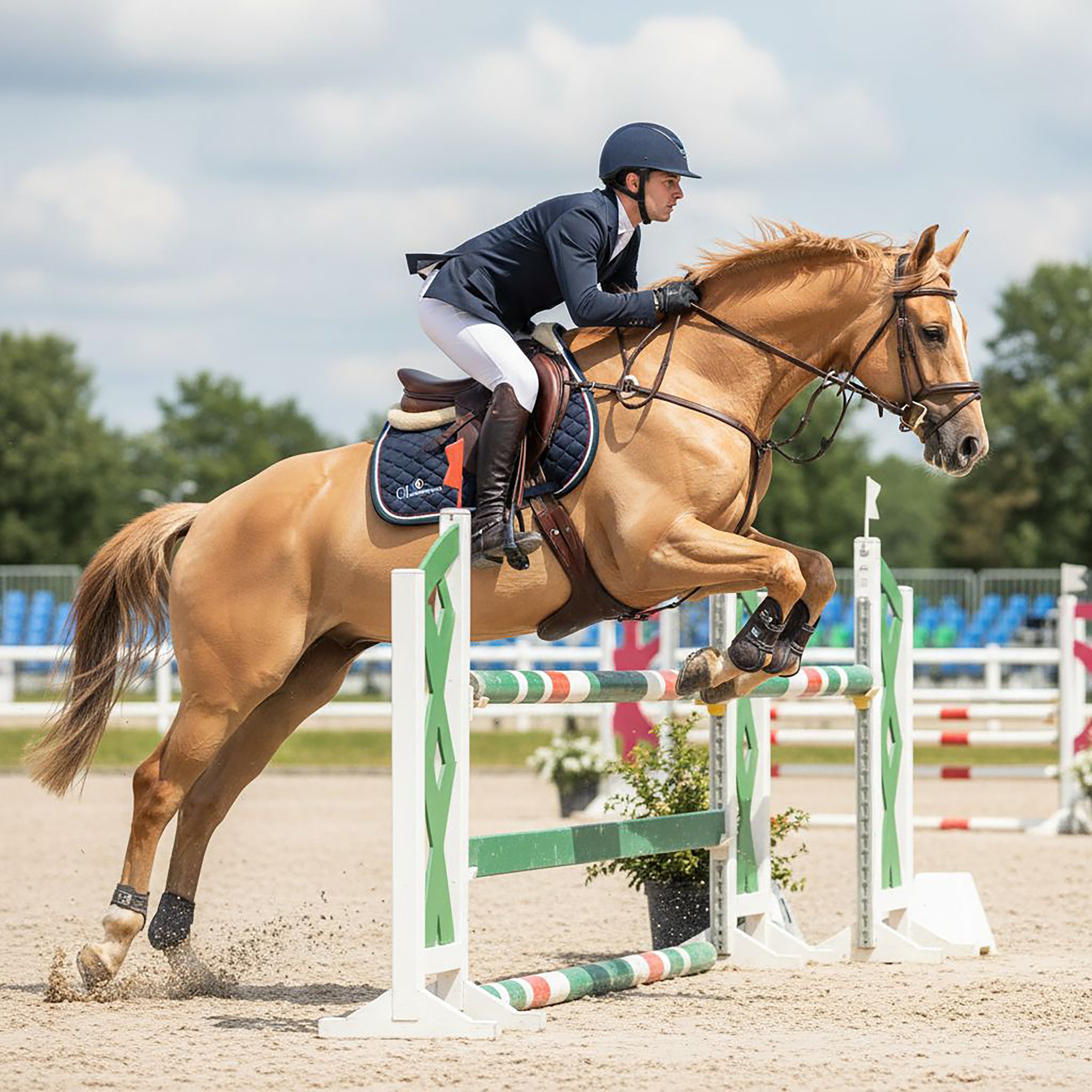 SORRENTO Jumping Saddle pad Navy (Black Iris)