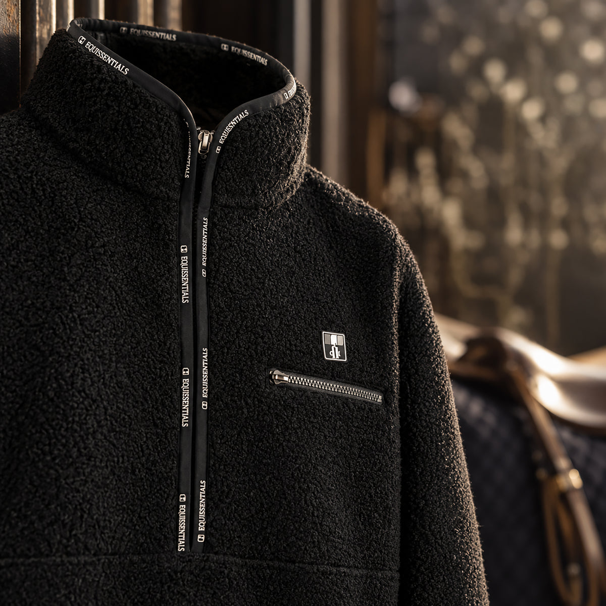 SACRAMENTO Sherpa Fleece Pullover Black (Jet Black)