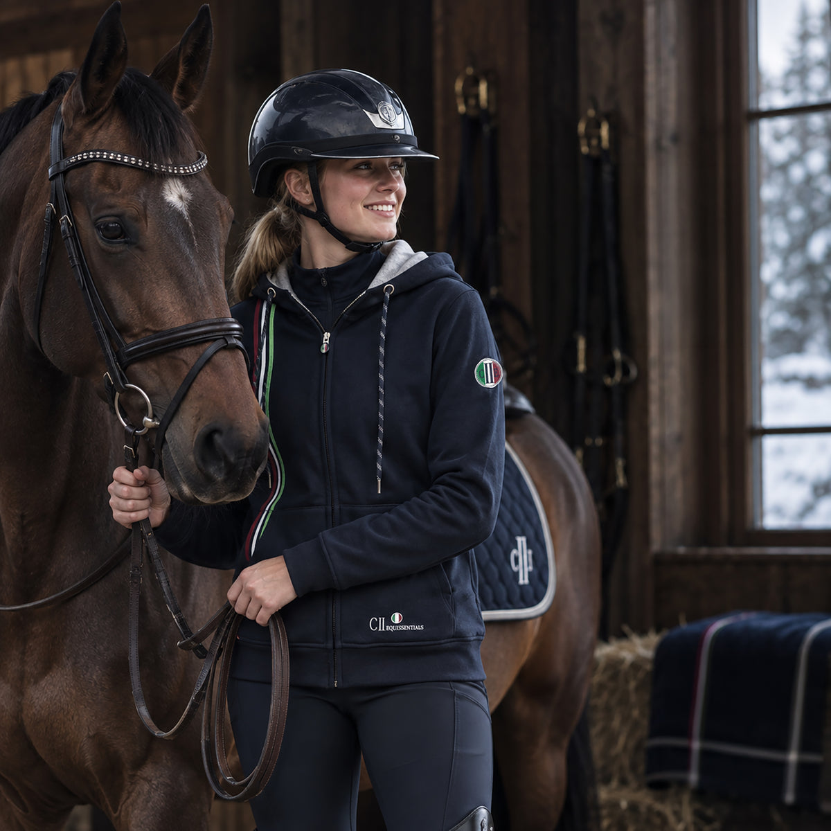 MENTECA Longsleeved Zip Hoodie Navy (Black Iris)